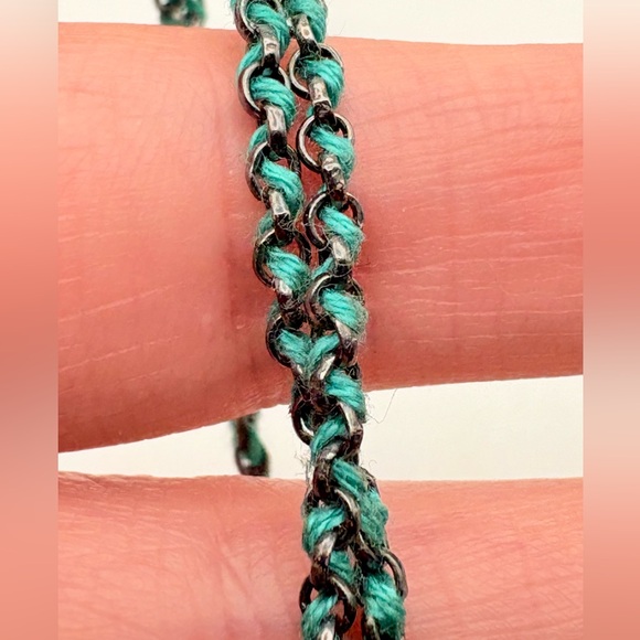 Vintage 925 Sterling Silver Woven Green Silk Open Heart Double Chain Bracelet - Picture 5 of 6